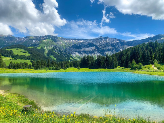 the-best-views-in-megeve-lac-de-javen